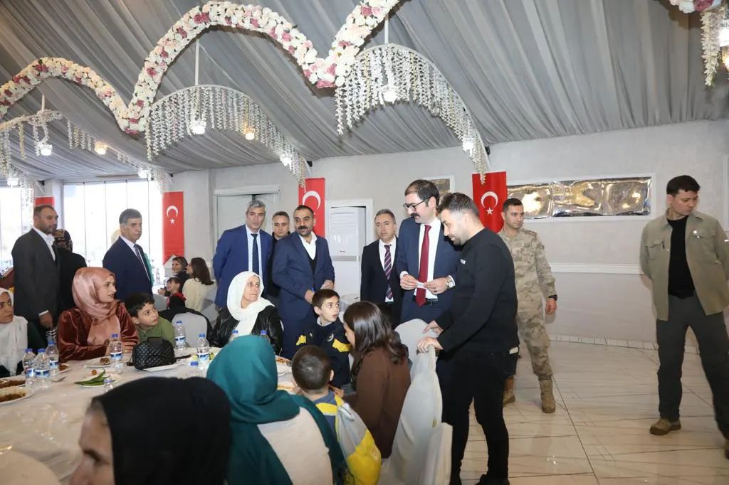 İLÇEMİZDE 3 ARALlK DÜNYA ENGELLİLER GÜNÜ FARKINDALIK PROGRAMI DÜZENLENDİ